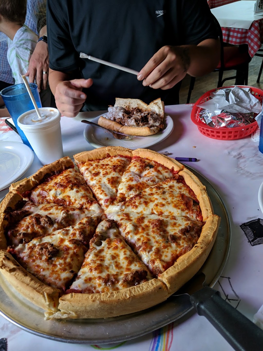 Miller Pizza Co | 622 S Lake St, Gary, IN 46403, USA | Phone: (219) 938-7071