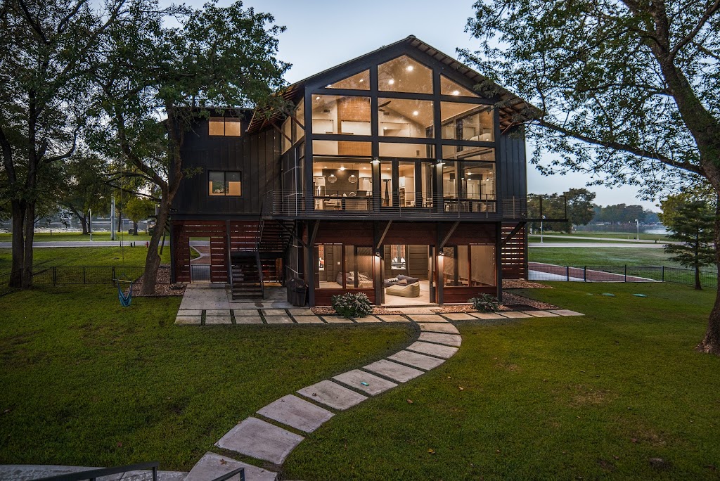 Kendra Wray Team, Keller Williams Heritage Realty 8610 FM725