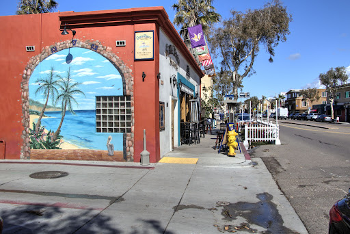Guava Beach Bar & Grill | 3714 Mission Blvd, San Diego, CA 92109, USA | Phone: (858) 488-6688