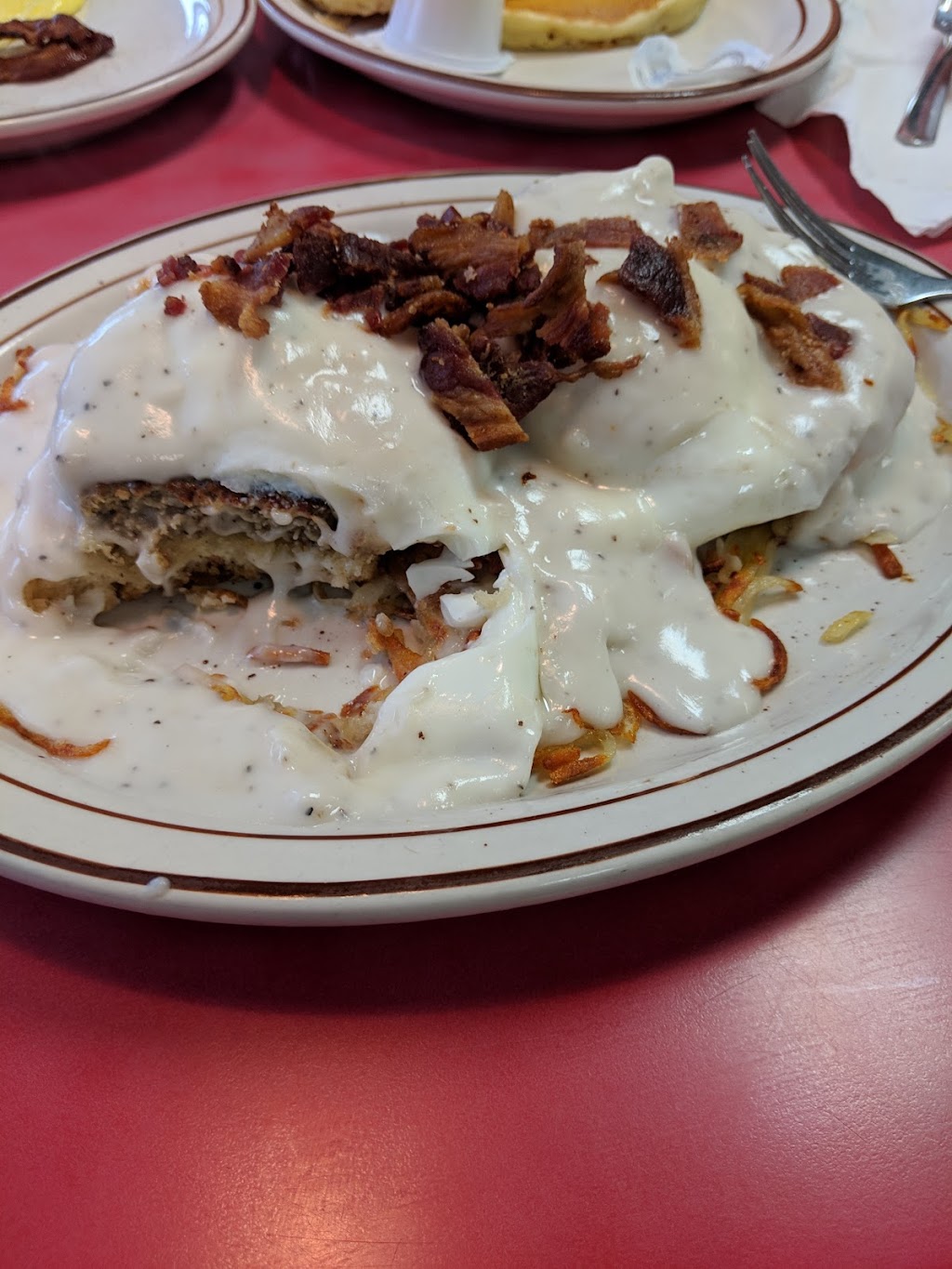 Moms Diner | 11691 N Garnett Rd, Collinsville, OK 74021, USA | Phone: (918) 553-6565