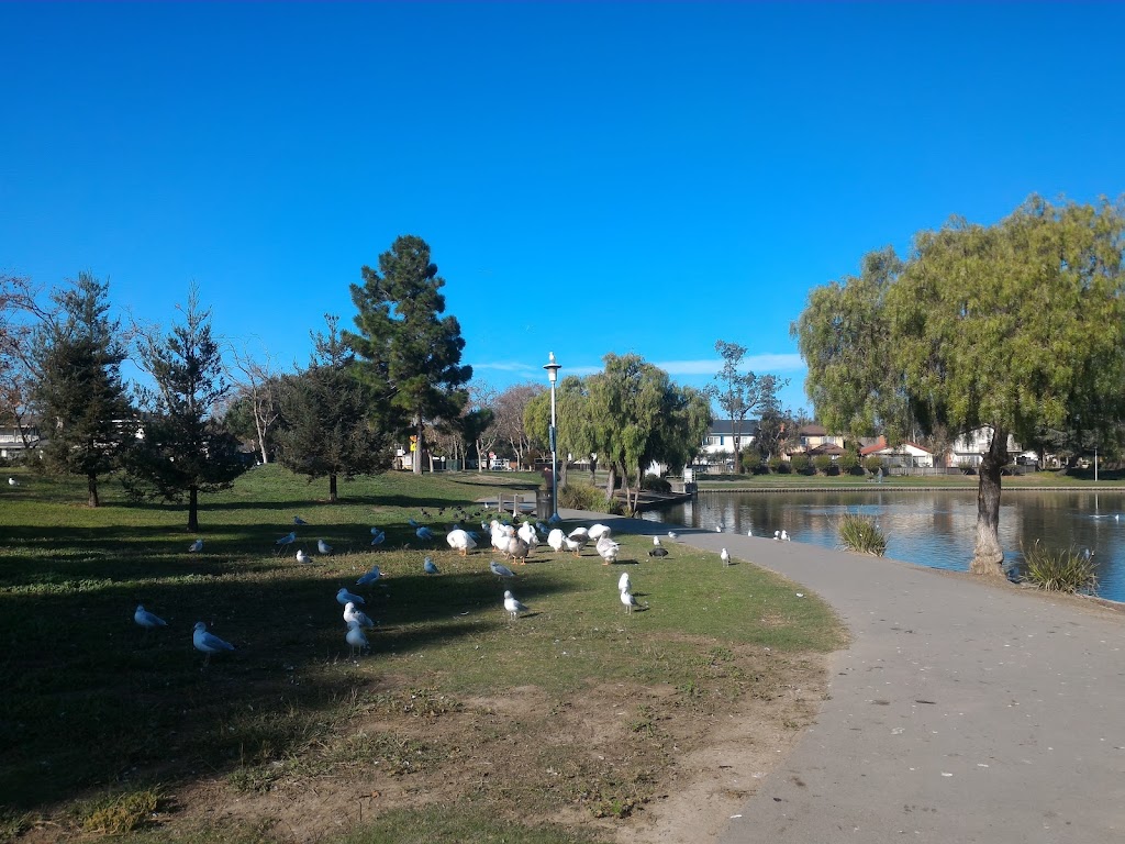 Lakeshore Park | 5119 Ipswich Ct, Newark, CA 94560, USA | Phone: (510) 578-4000