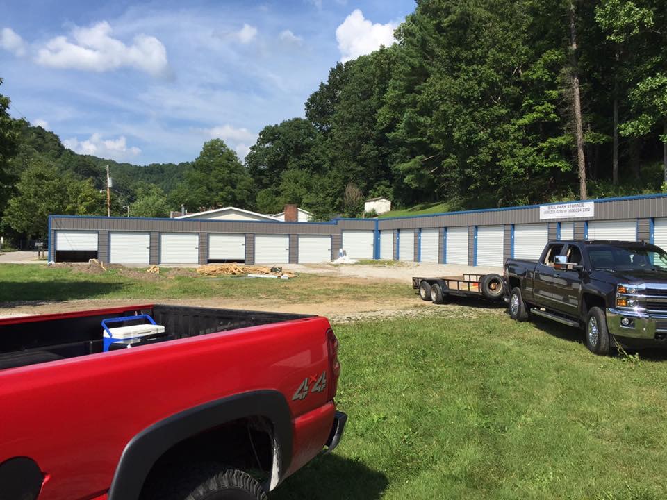 Ball Park Storage | 185 CCC Bottom Rd, McKee, KY 40447, USA | Phone: (606) 224-3302