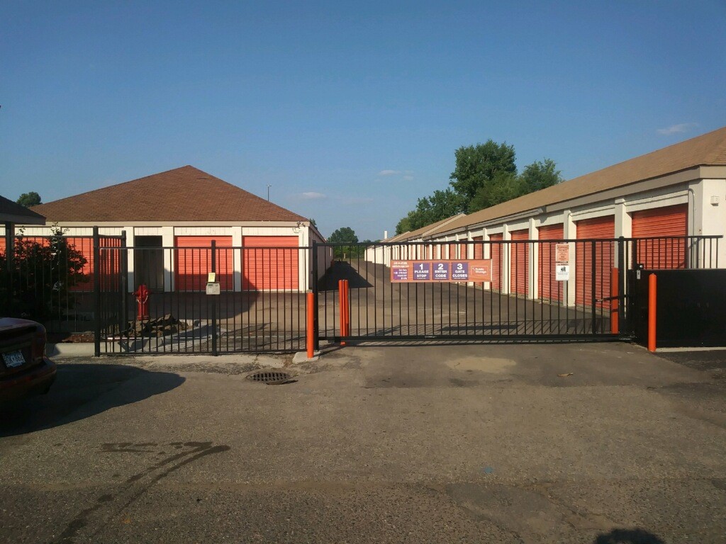 Public Storage | 10201 Woodcrest Dr NW, Coon Rapids, MN 55433, USA | Phone: (763) 392-4224