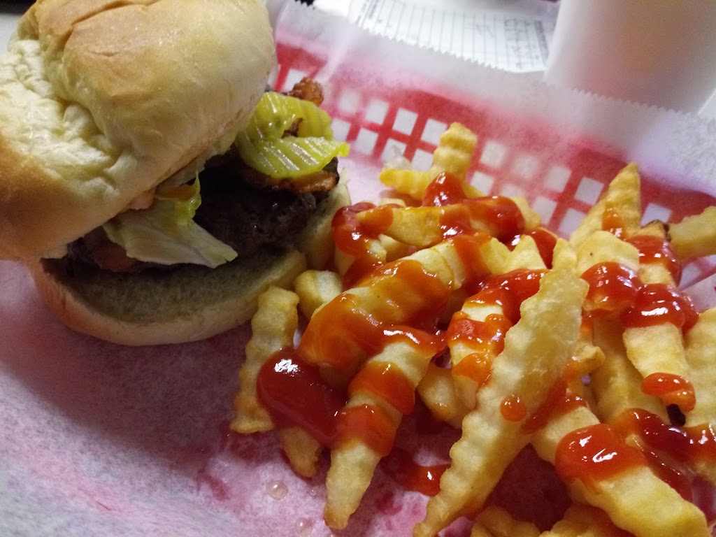 Marthas Grill | 220 S Main St, Star, NC 27356, USA | Phone: (910) 428-1417