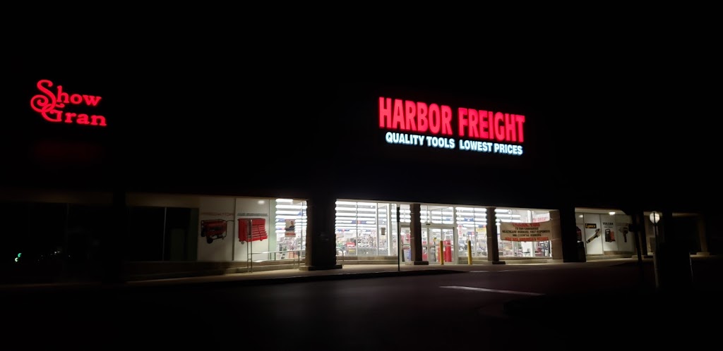 Harbor Freight Tools | 13913 Manchester Rd, Manchester, MO 63011, USA | Phone: (636) 779-7475