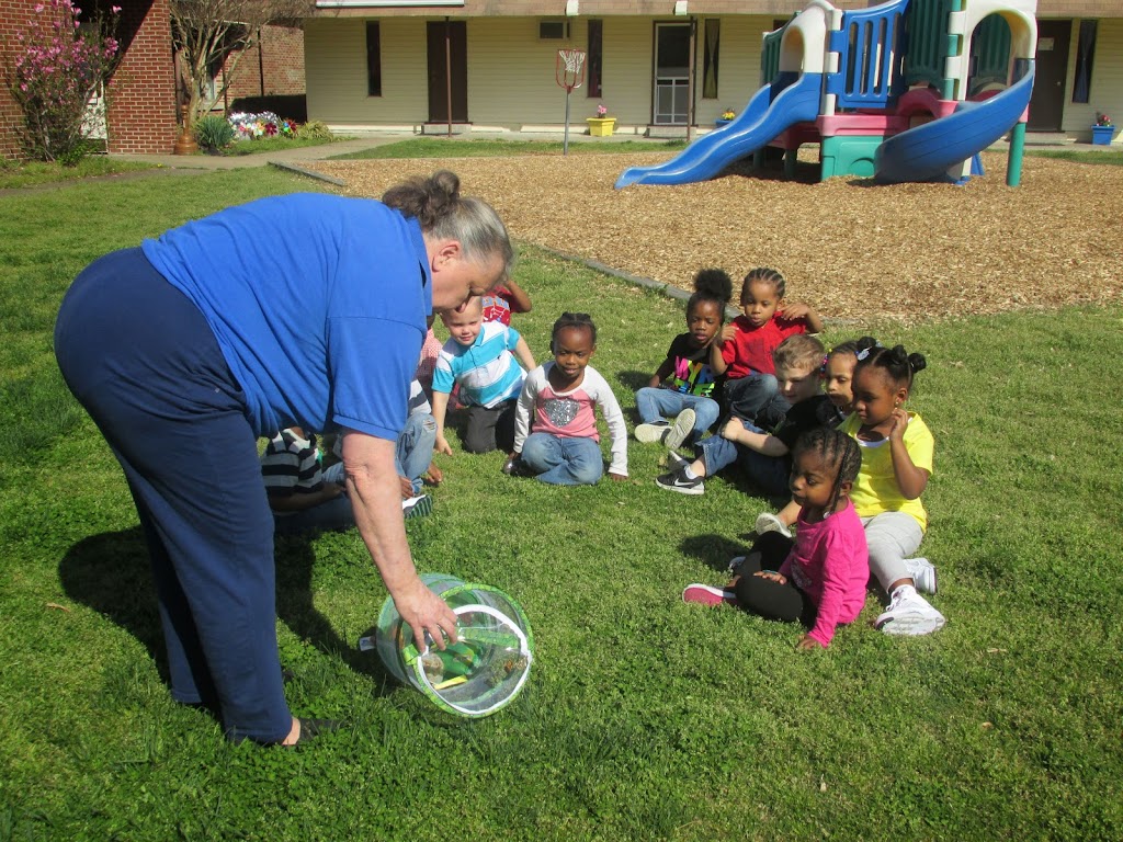 Colonial Day School | 6510 N Military Hwy, Norfolk, VA 23518, USA | Phone: (757) 855-0333