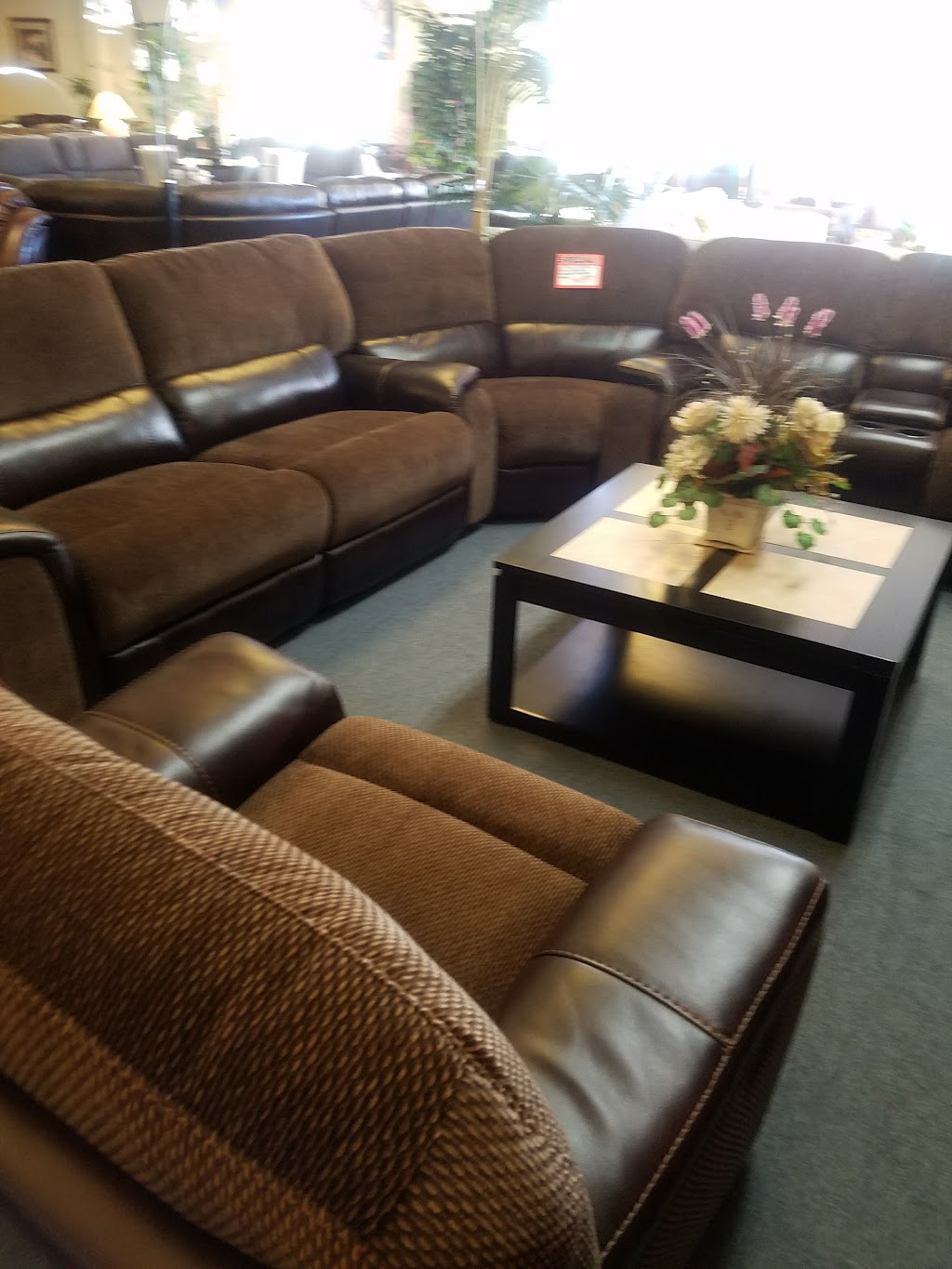 Royal Furniture II | 3750 West Ln, Stockton, CA 95204, USA | Phone: (209) 462-9305