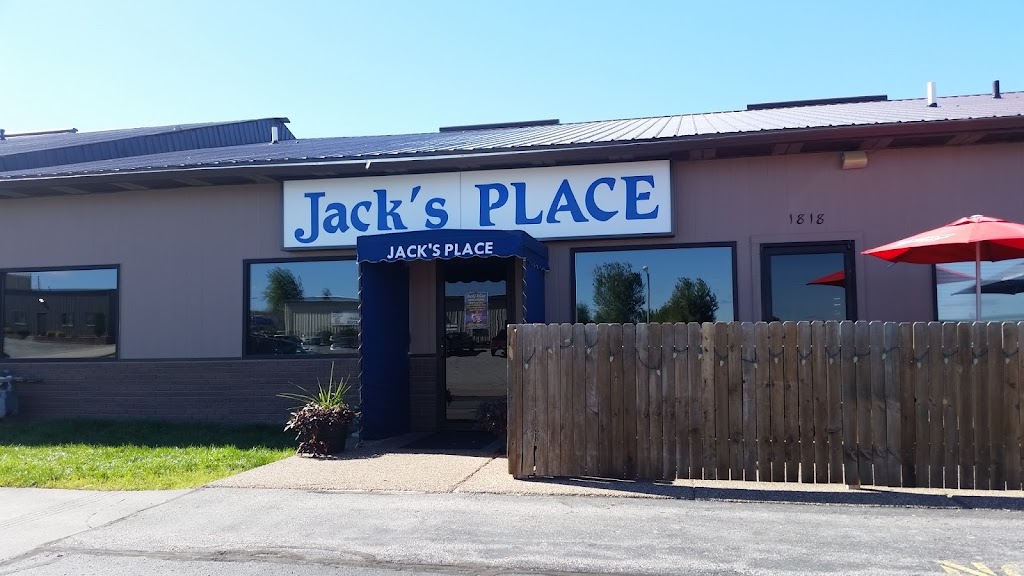 Jacks Place | 1818 N 203rd St, Elkhorn, NE 68022, USA | Phone: (402) 289-3633