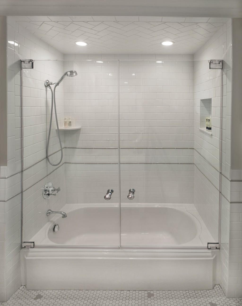 One Week Bathroom | 365 South St #101, Morristown, NJ 07960, USA | Phone: (973) 814-4073