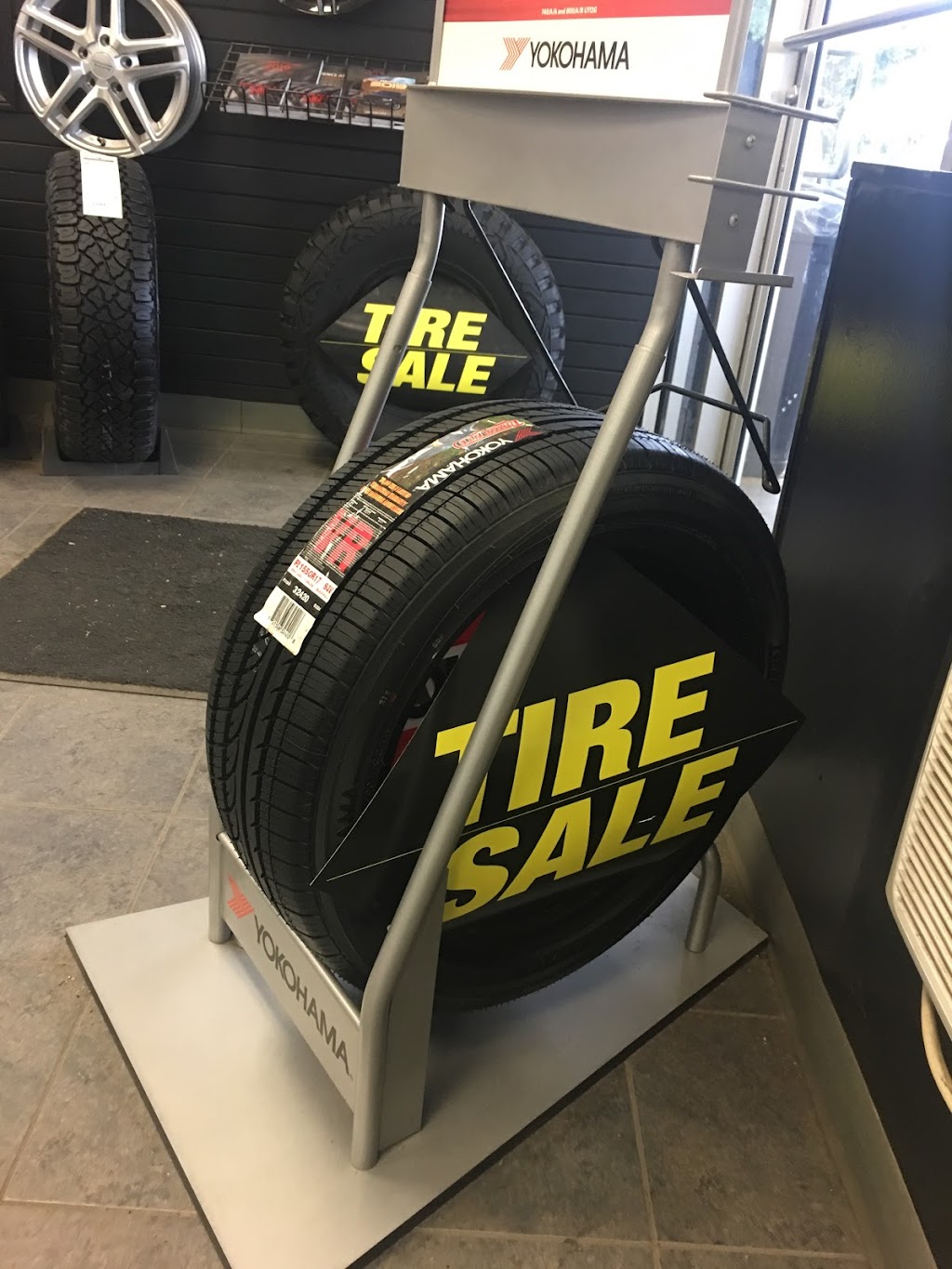 Tire Warehouse | 183 Lowell Rd, Hudson, NH 03051, USA | Phone: (603) 637-9519