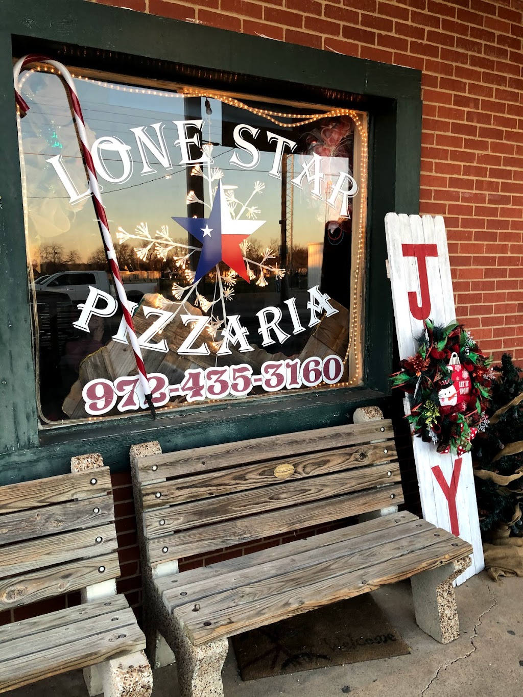 Lone Star Pizzeria | 302 S Main St, Maypearl, TX 76064, USA | Phone: (972) 435-3160