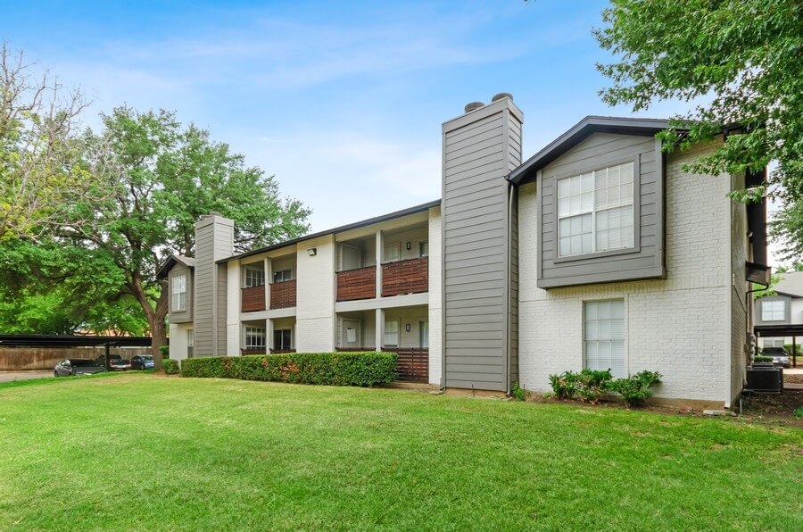 Autumnwood Apartment Homes | 2409 Fallwood Dr, Arlington, TX 76014, USA | Phone: (817) 242-9296