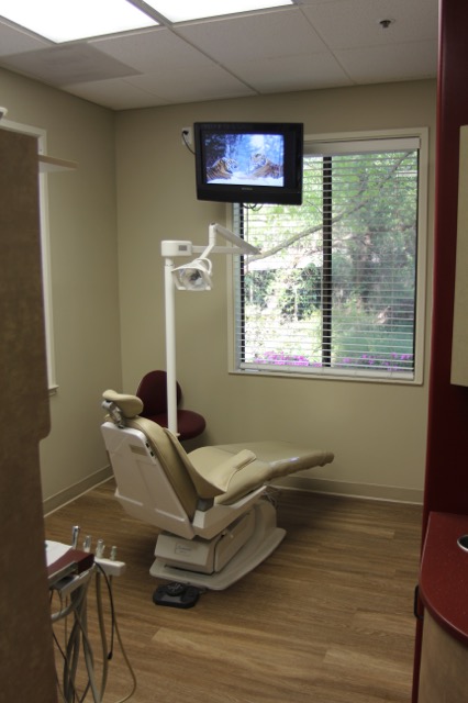 Dr. Dino S. Javaheri, DDS | 400 El Cerro Blvd #101, Danville, CA 94526, USA | Phone: (925) 837-5889