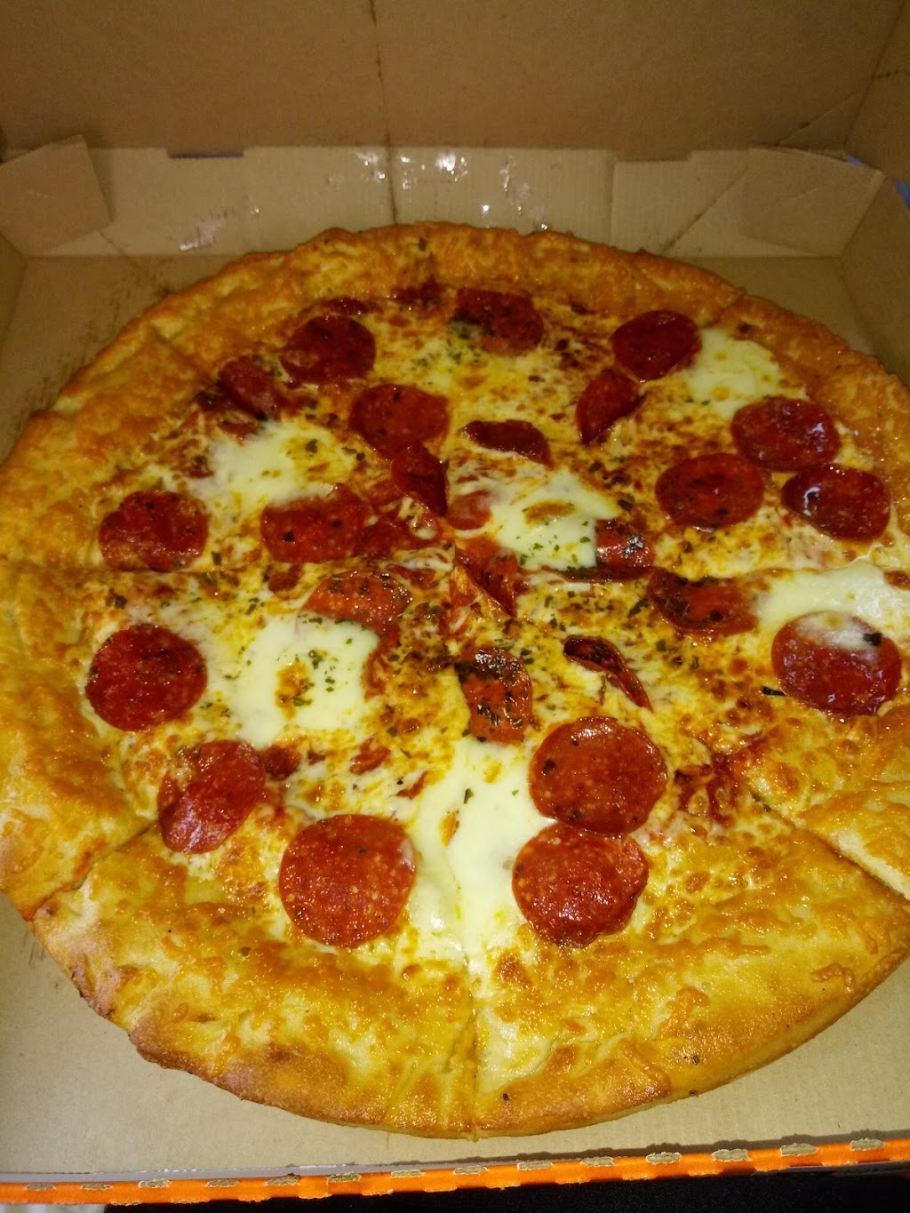 Little Caesars Pizza | 530 E Warren Ave, Detroit, MI 48201, USA | Phone: (313) 832-2200