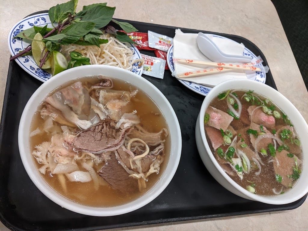 Phở Little Saigon | 855 E Homestead Rd, Sunnyvale, CA 94087, USA | Phone: (408) 245-5570