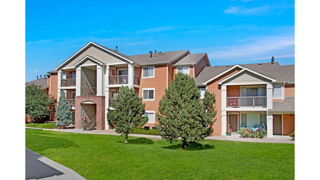 The Bluffs at Castle Rock Apartments | 483 Scott Blvd, Castle Rock, CO 80104, USA | Phone: (303) 814-0400