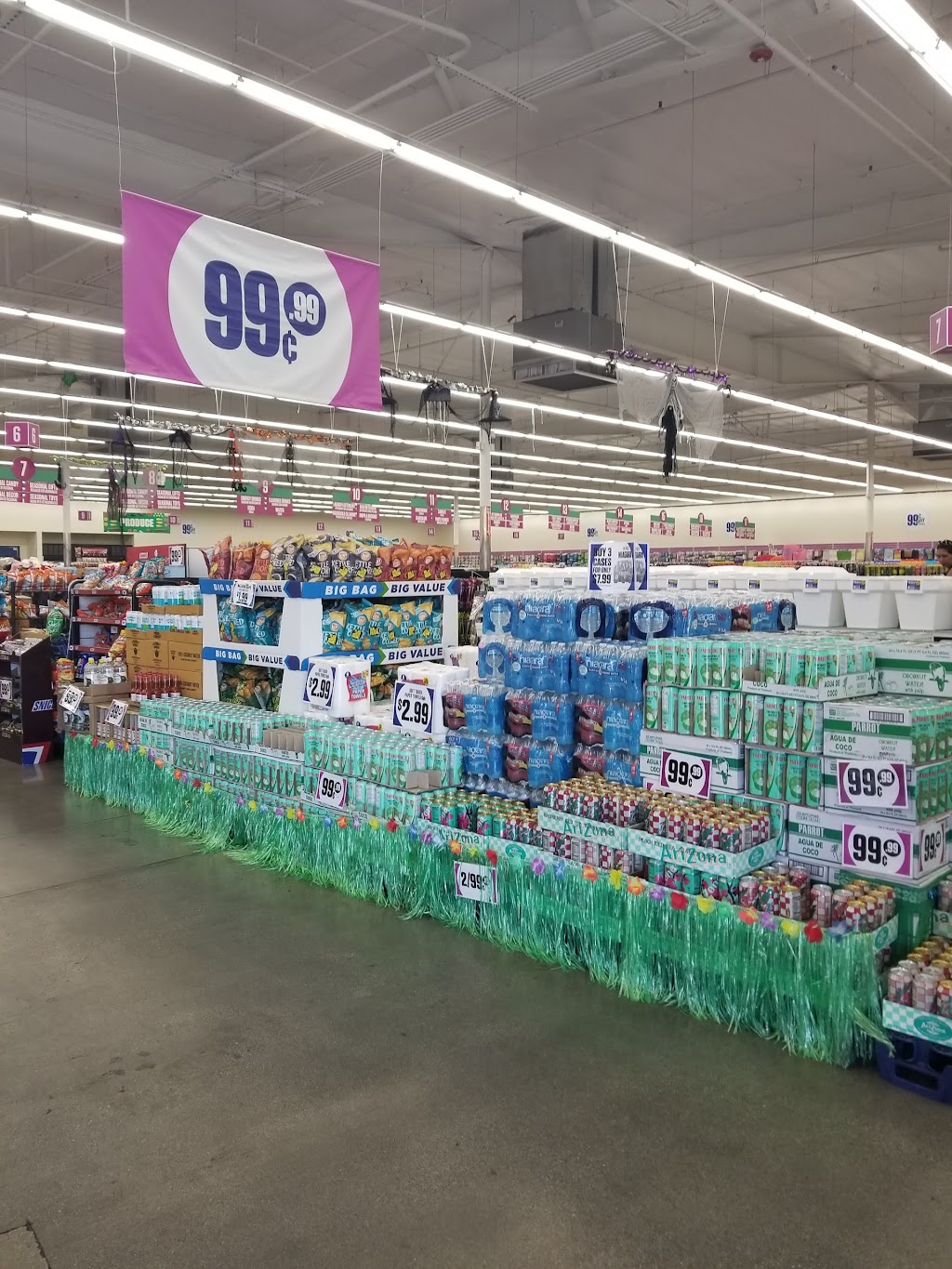 99 Cents Only Stores | 6820 De Soto Ave, Canoga Park, CA 91303, USA | Phone: (818) 593-6528