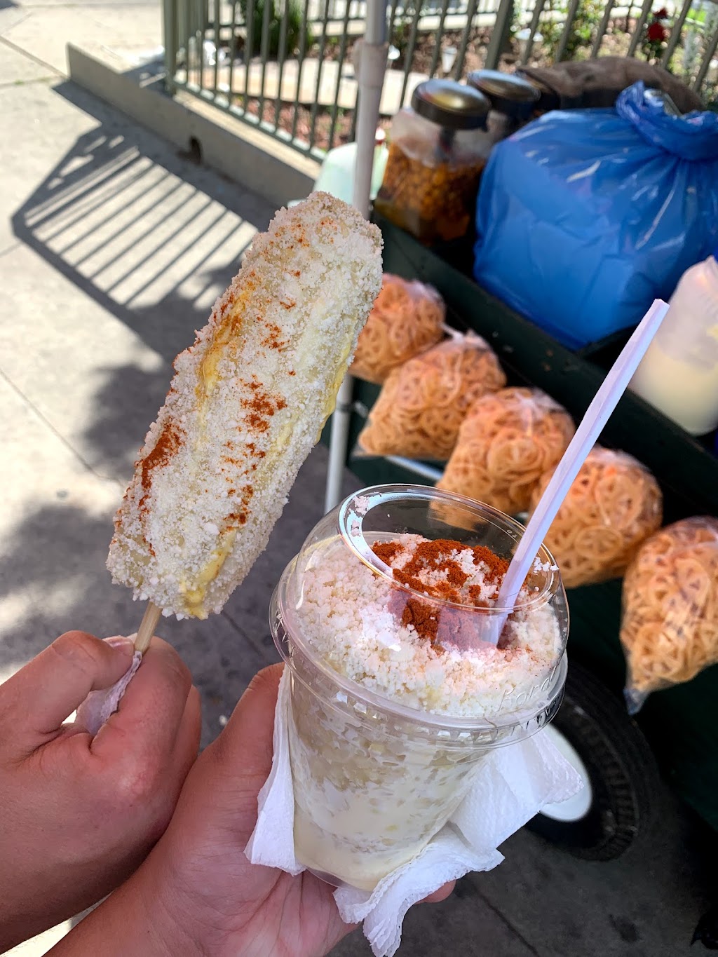 Elote lady | Van Nuys, CA 91405, USA | Phone: (213) 603-0192