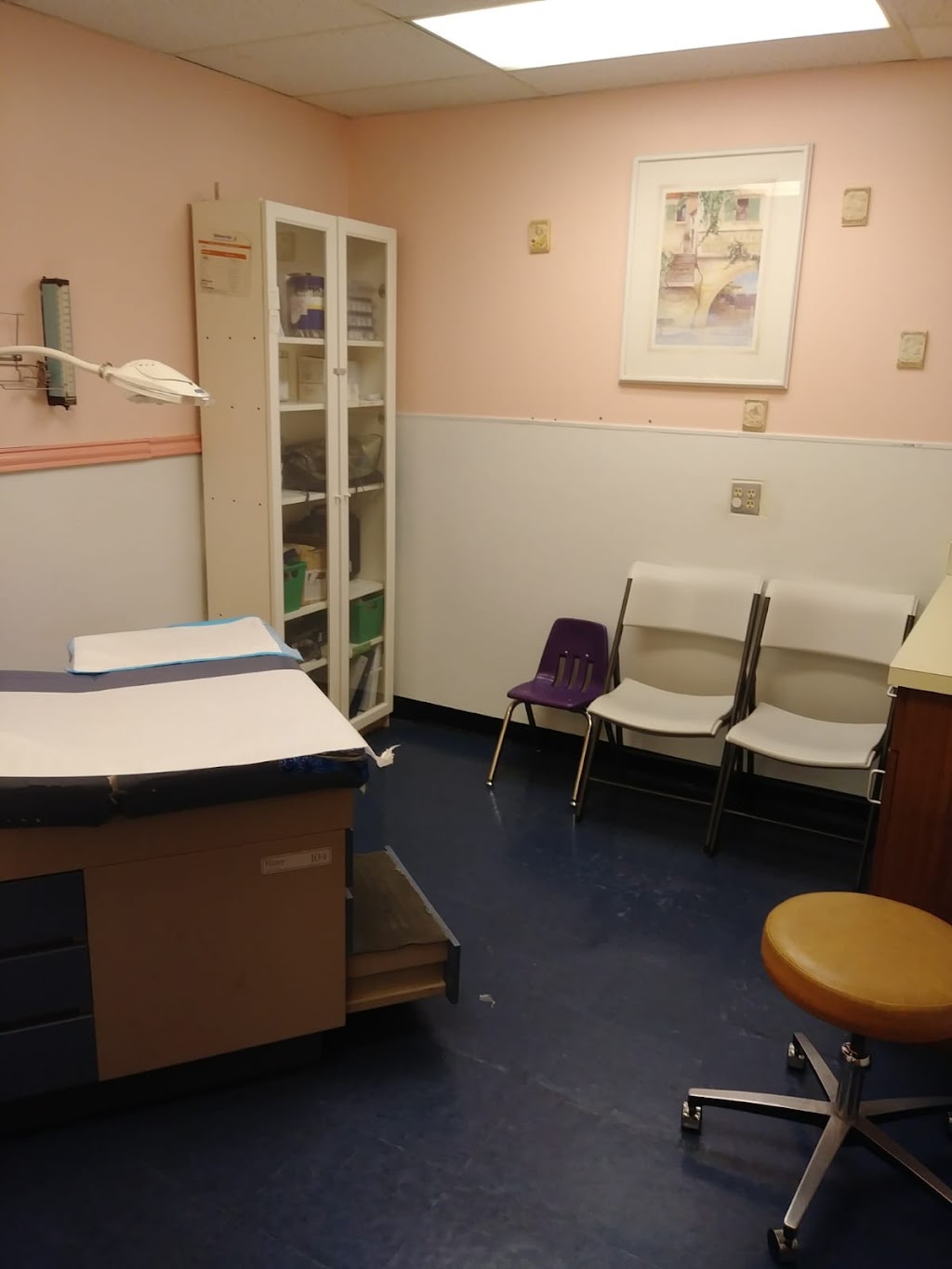 Arlington Minor Emergency Clinic | 912 E Park Row Dr, Arlington, TX 76010, USA | Phone: (817) 277-2977