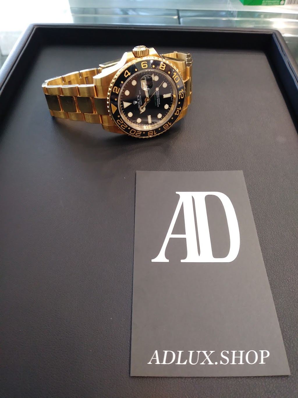 Preowned Watch Buyers | 100 Bayview Dr, Sunny Isles Beach, FL 33160, USA | Phone: (954) 297-2877