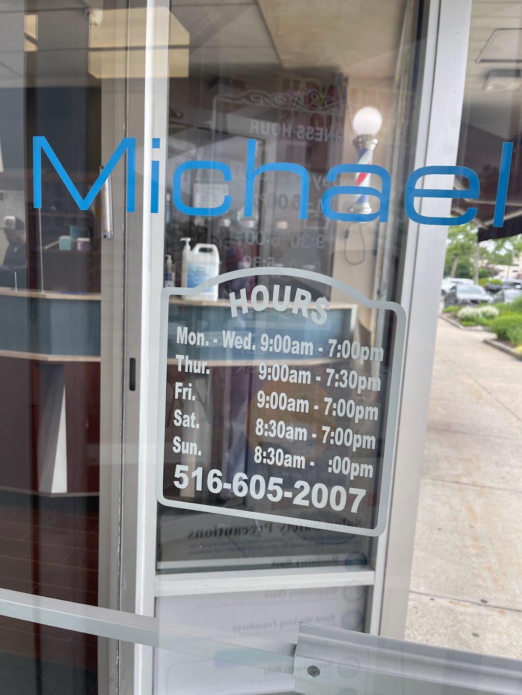 Michaels Barber Shop | 412 S Oyster Bay Rd, Hicksville, NY 11801, USA | Phone: (516) 605-2007