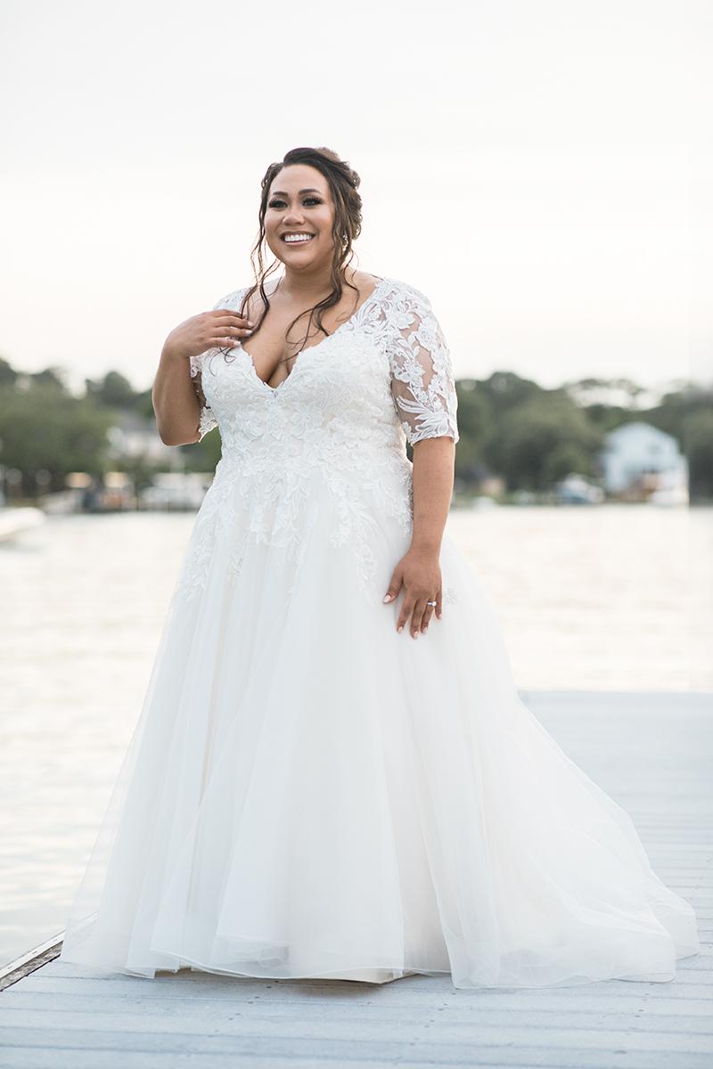 Milk & Honey Bride | 1776 Laskin Rd Suite 204, Virginia Beach, VA 23454 | Phone: (757) 995-7323