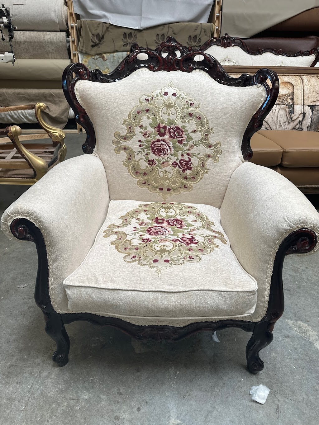 Upholstery In Katy | 320 Mason Creek Dr #130, Katy, TX 77450, USA | Phone: (346) 818-1651