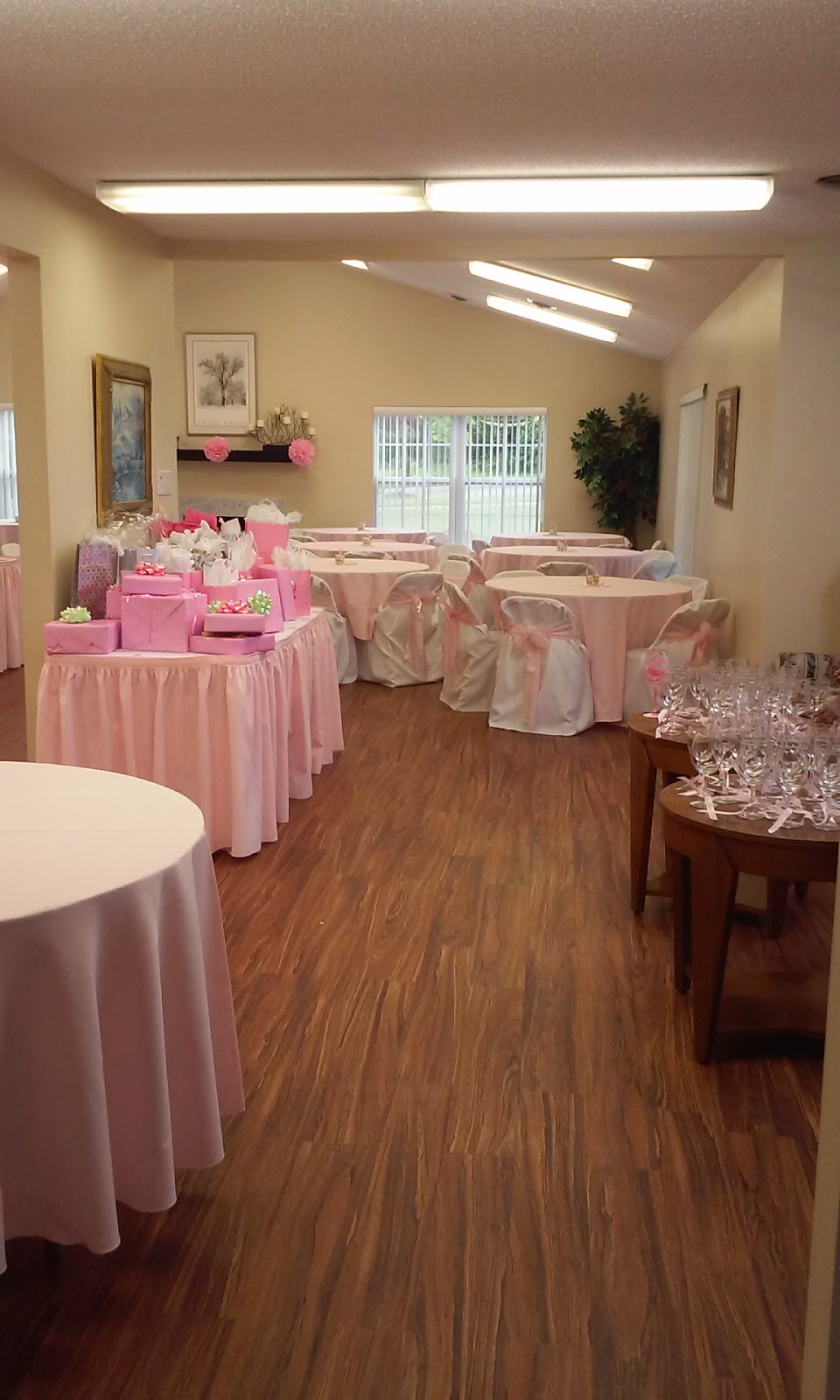 Oakland Glens | 41875 Carousel St, Novi, MI 48377, USA | Phone: (248) 624-4200