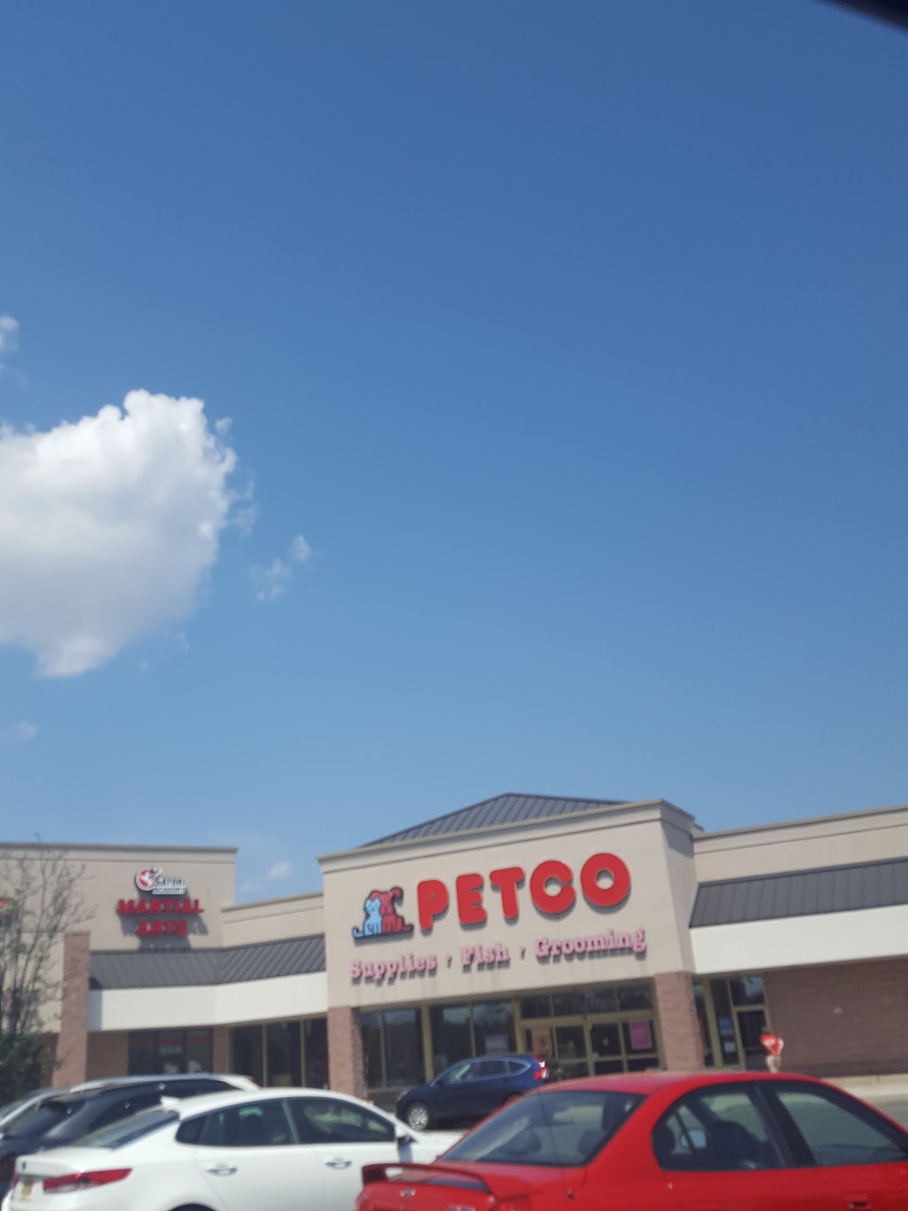 Petco | 300 Ryders Lane Ryders Corssing Sc, Milltown, NJ 08850 | Phone: (732) 651-0260