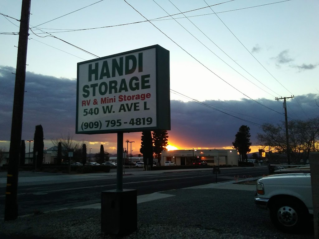 Handi Storage | 540 W Ave L, Calimesa, CA 92320, USA | Phone: (909) 570-2606