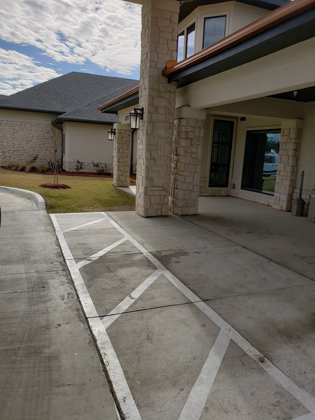 Harbor Valley Health & Rehabilitation | 6211 Old Pearsall Rd, San Antonio, TX 78242, USA | Phone: (210) 501-0825