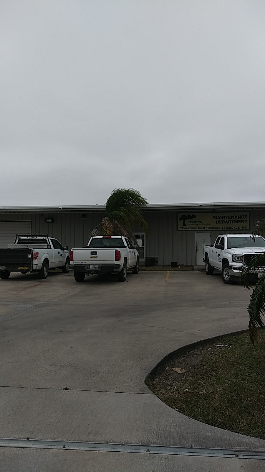 Robstown Housing Authority Maintenance Department | 715 N View Ct, Robstown, TX 78380, USA | Phone: (361) 387-4741