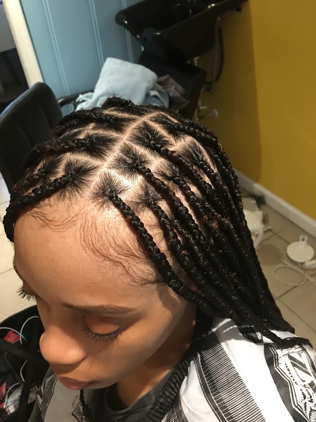 Angie’s African American hair Braiding | 7218 Bradford Rd, Upper Darby, PA 19082, USA | Phone: (267) 353-6018