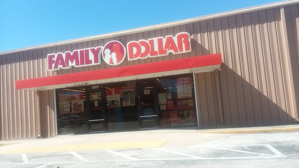 Family Dollar | 2860 Roosevelt Blvd, Clearwater, FL 33760, USA | Phone: (727) 373-3676