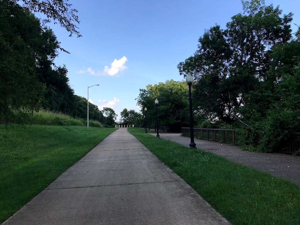 Harbor Valley Health & Rehabilitation | 6211 Old Pearsall Rd, San Antonio, TX 78242, USA | Phone: (210) 501-0825