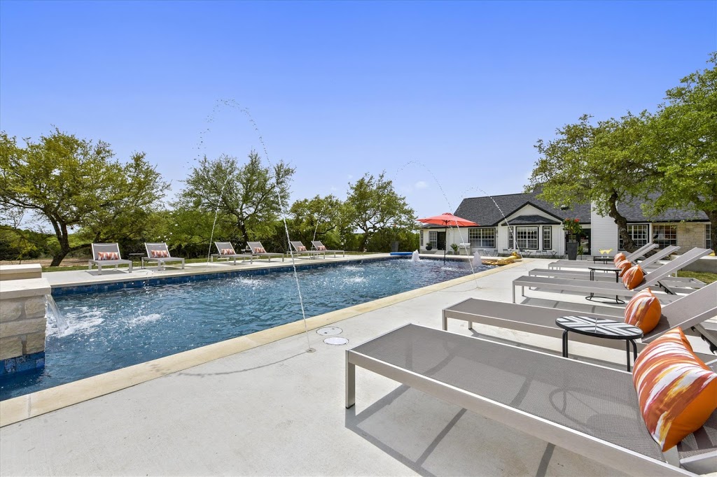 The Owners House, Walker Luxury Vacation Rentals | 221 Sundown Ridge, Austin, TX 78737, USA | Phone: (512) 501-3580