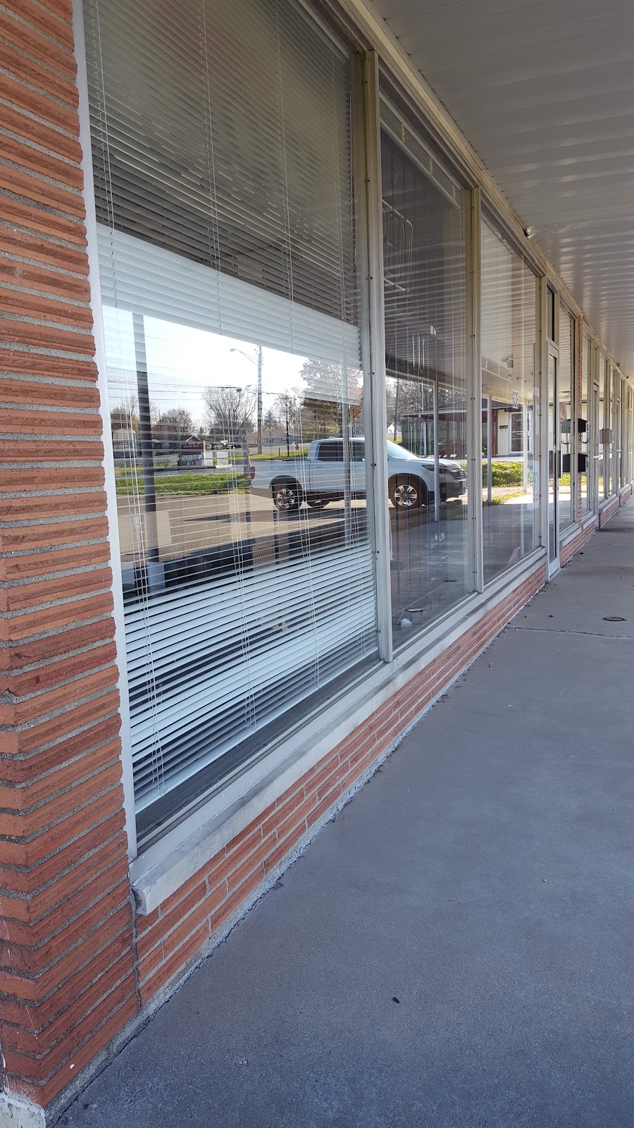 Gunrunner | 636 S Main St A, Monroe, OH 45050, USA | Phone: (513) 539-8480