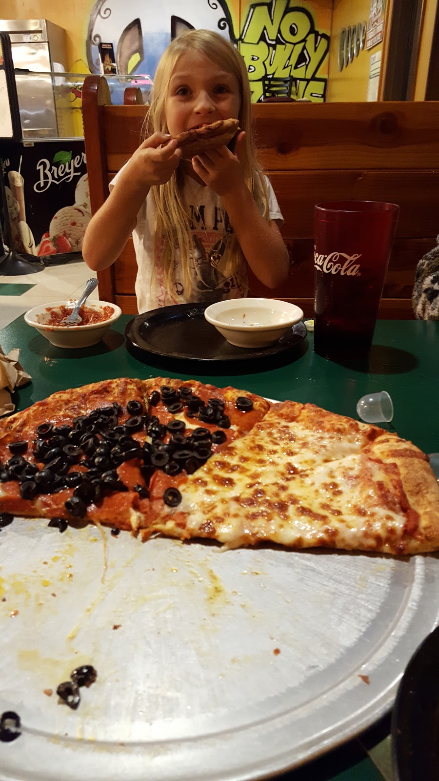 Pizza Factory | 14088 Main Street, CA-88, Lockeford, CA 95237, USA | Phone: (209) 727-3707