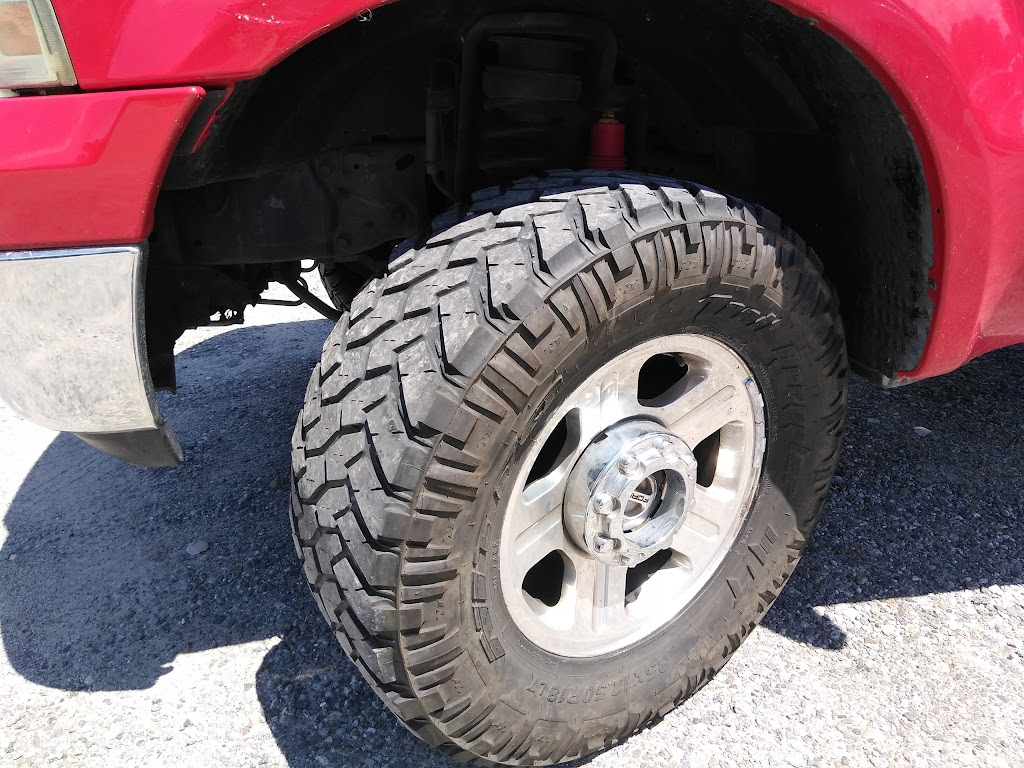 R & J Tire Service, Inc. | 27 Parker Compton Pl, Ridgeway, VA 24148, USA | Phone: (276) 956-8473