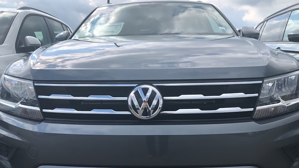 Diehl Volkswagen of Butler | 258 Pittsburgh Rd, Butler, PA 16002, USA | Phone: (724) 256-4367