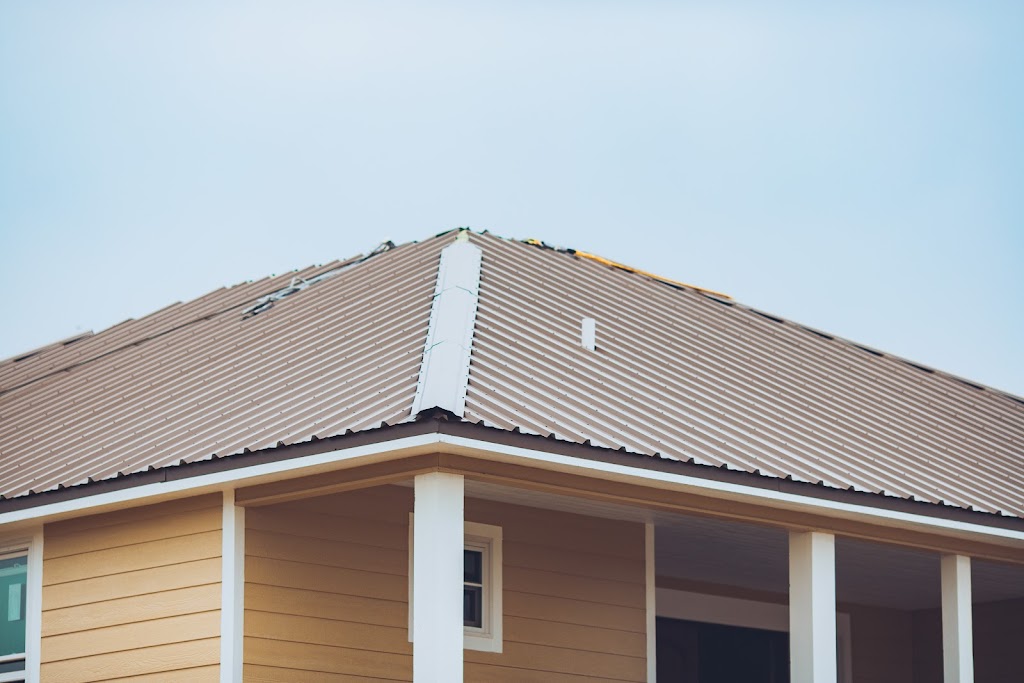 Bayfront Roofing and Construction | 2257 A-1 Hill Rd, Aransas Pass, TX 78336, USA | Phone: (361) 214-8882