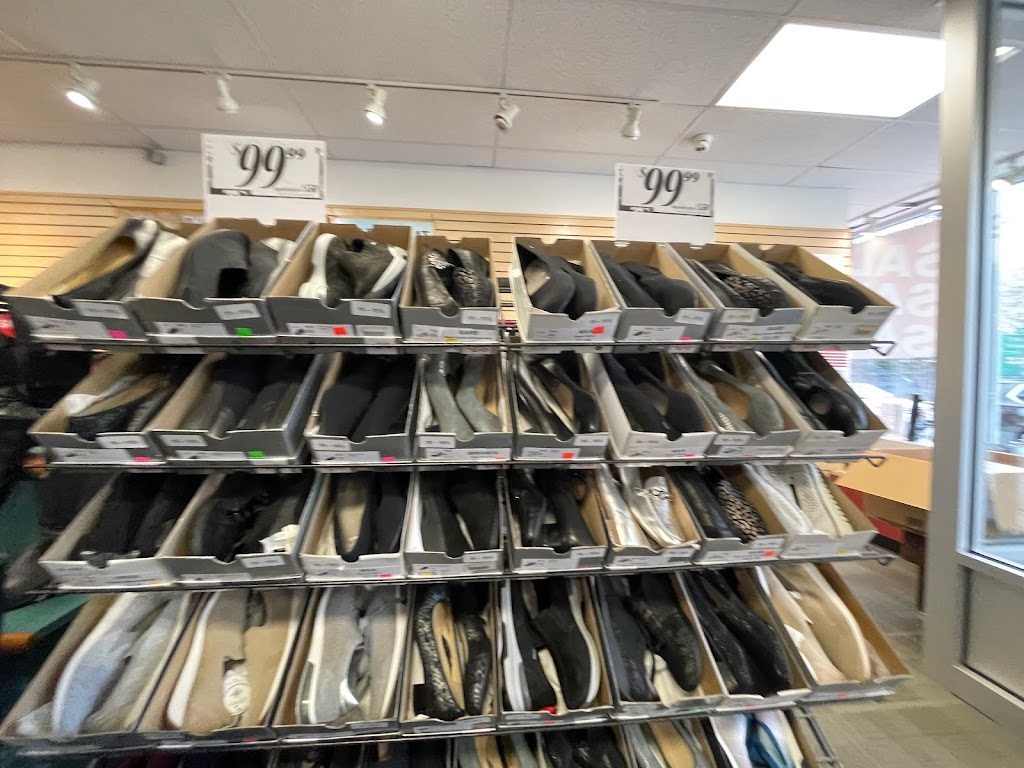 Eneslow Shoes & Orthotics | 249-38 Horace Harding Expy, Queens, NY 11362, USA | Phone: (718) 357-5800