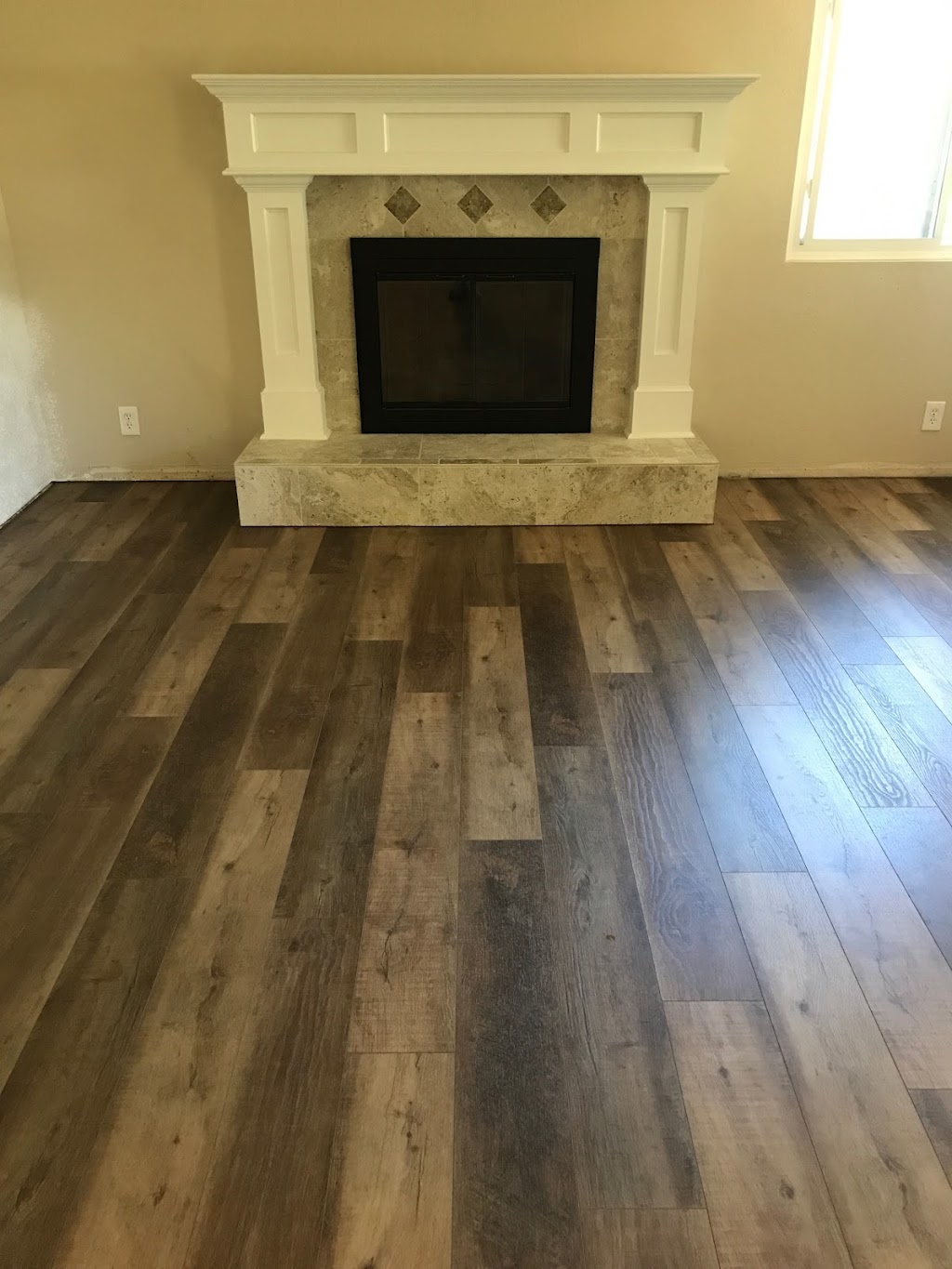 C.Dalton Flooring | 2405 2405, Main St #6, Ramona, CA 92065, USA | Phone: (619) 602-3129