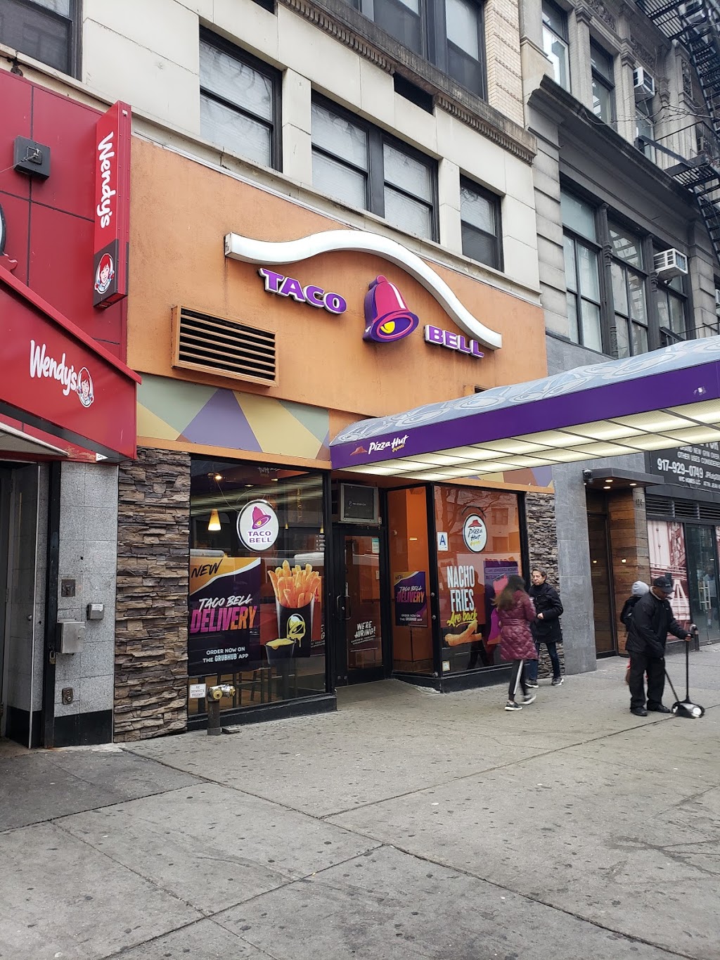 Taco Bell Pizza Hut Express | 18 E 14th St, New York, NY 10003, USA | Phone: (212) 645-8645