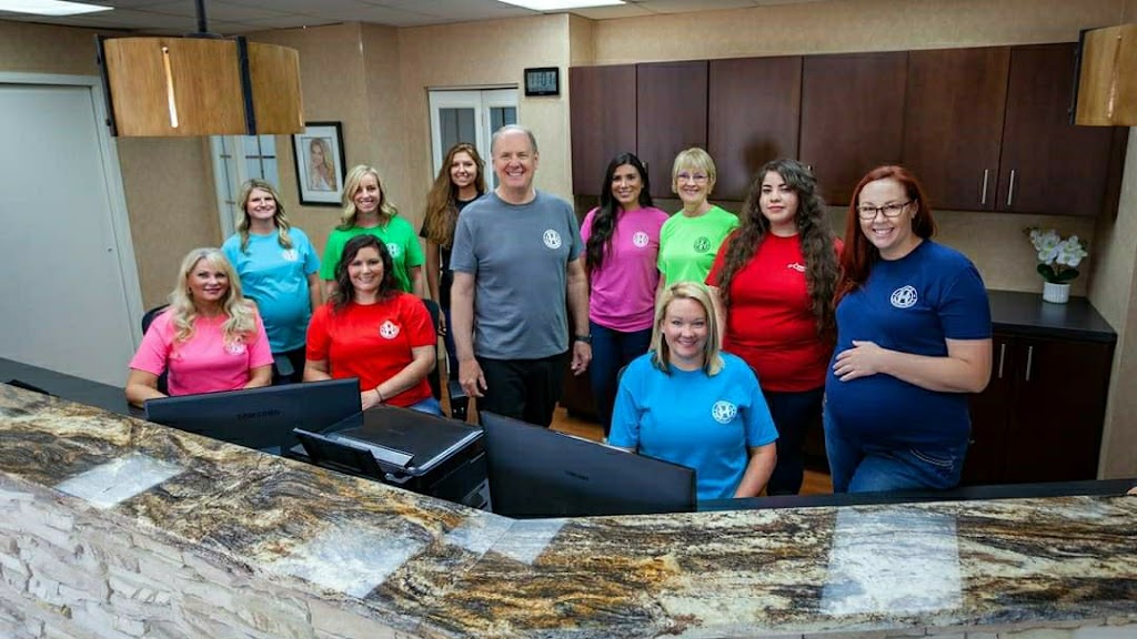 Hough Orthodontics | 673 Big Bend Rd, Manchester, MO 63021, USA | Phone: (636) 391-1959