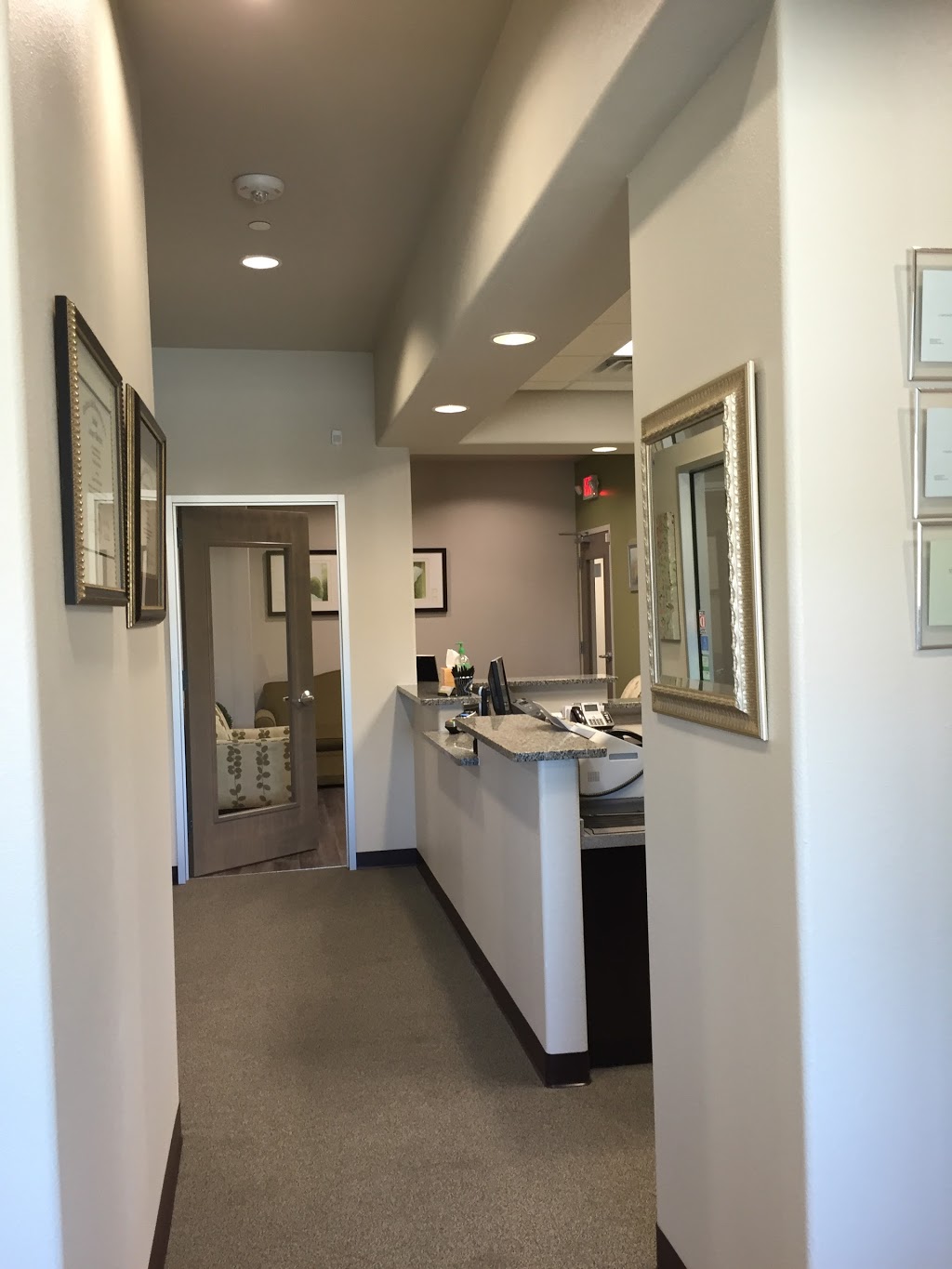 Lovers Lane Dental Associates: Latham Celeste DDS | 7859 Walnut Hill Ln #380, Dallas, TX 75230, USA | Phone: (214) 351-1500