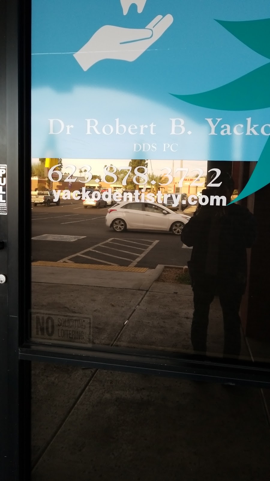 Robert B Yacko DDS PC | 6750 W Peoria Ave Ste 134, Peoria, AZ 85345, USA | Phone: (623) 878-3722