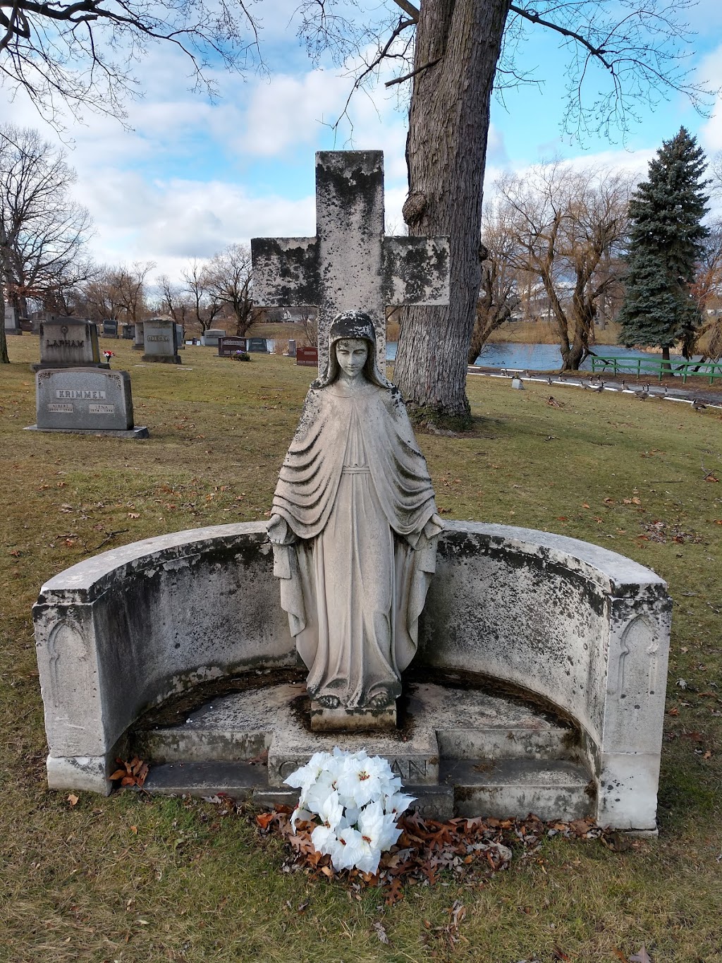 Woodmere Cemetery | 9400 W Fort St, Detroit, MI 48209, USA | Phone: (313) 841-0188