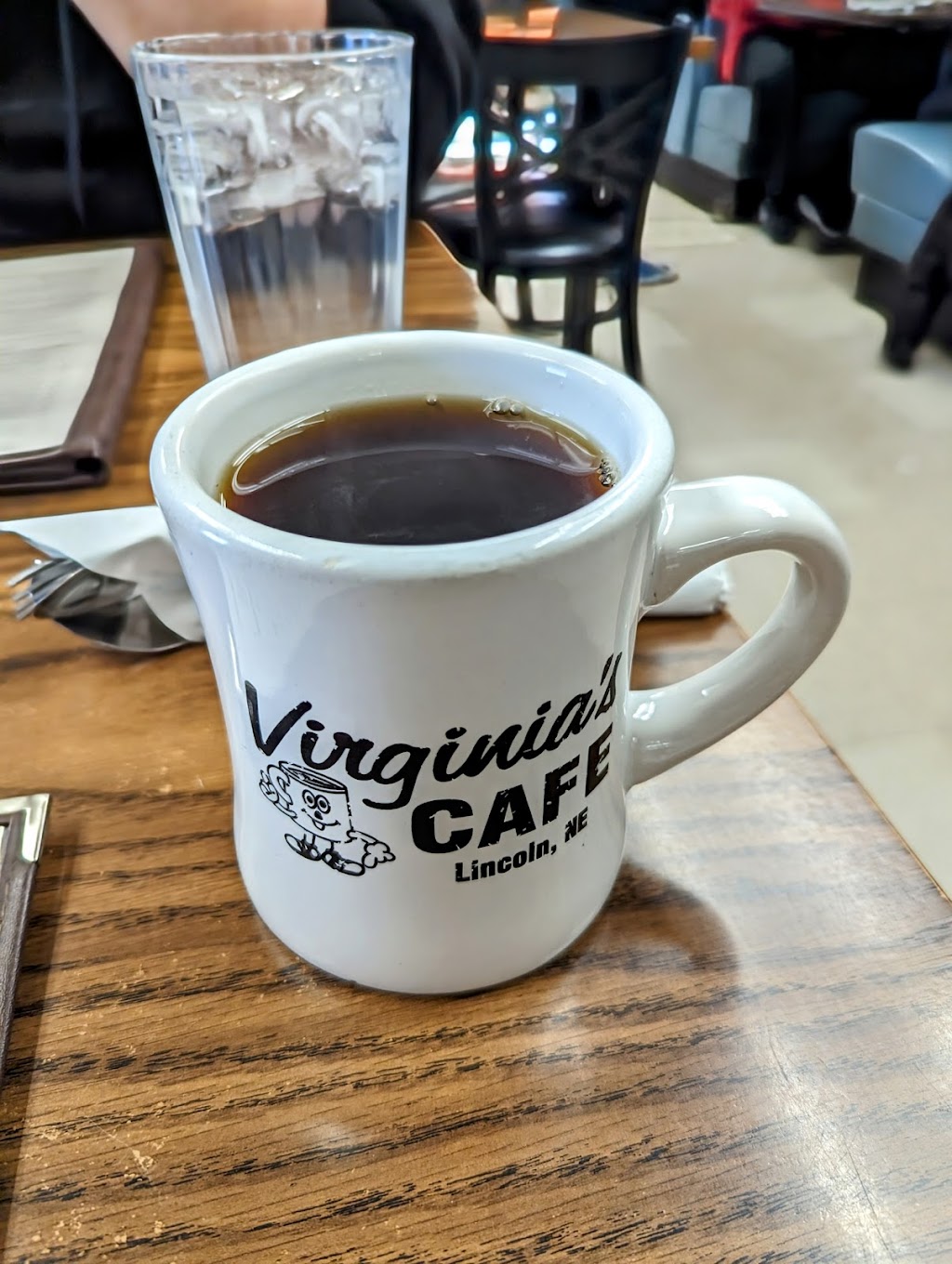 Virginias Cafe | 3820 Cornhusker Hwy, Lincoln, NE 68504, USA | Phone: (402) 464-9885