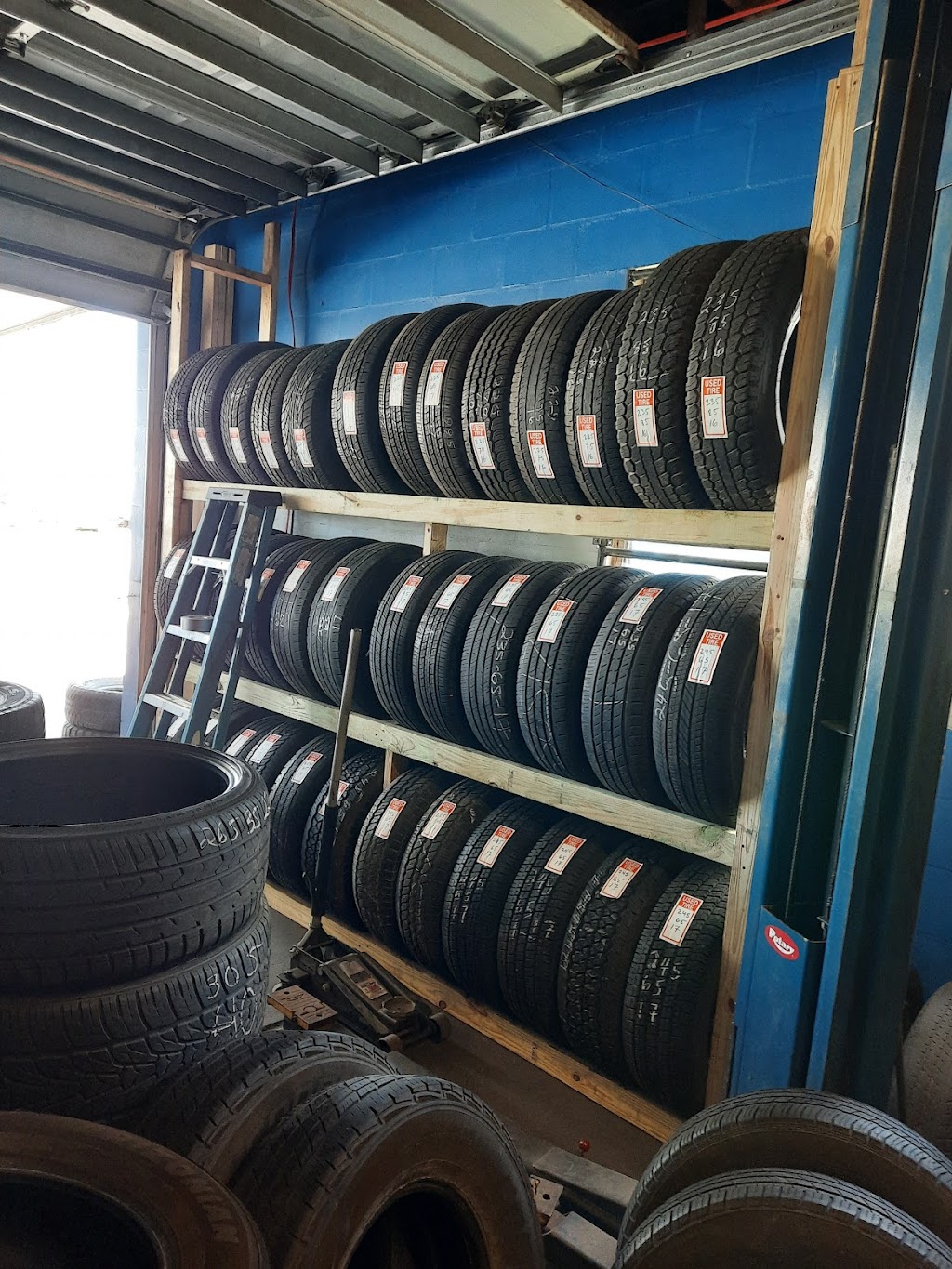 M&A Used Tires LLC | 312 Center St, Dundee, FL 33838, USA | Phone: (863) 852-4593